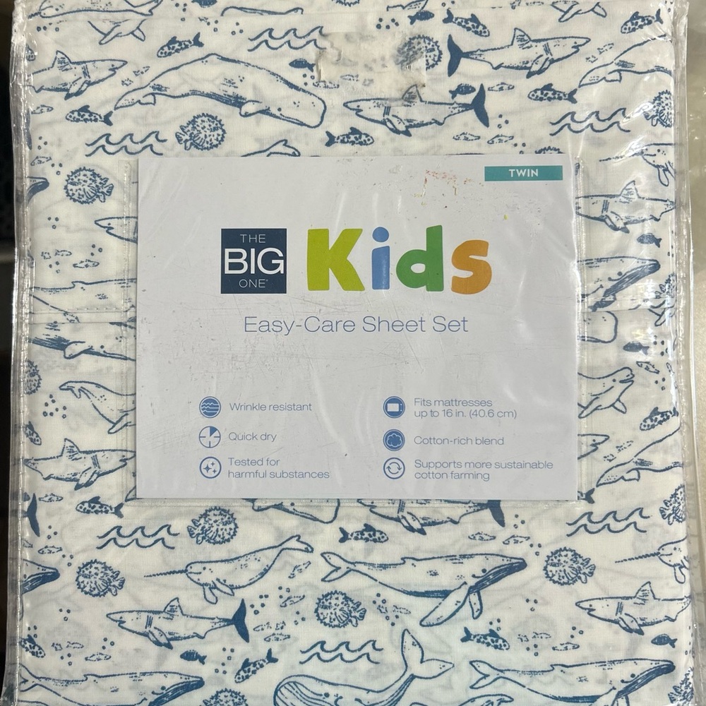 Kohl's Kids Whale & Sea Life Blue Print Easy-Care Sheet Set